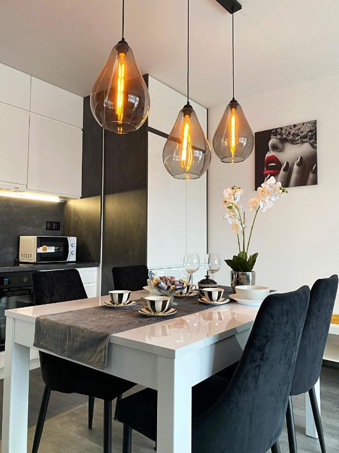 Apartament Sloneczny Διαμέρισμα Jelenia Góra Εξωτερικό φωτογραφία